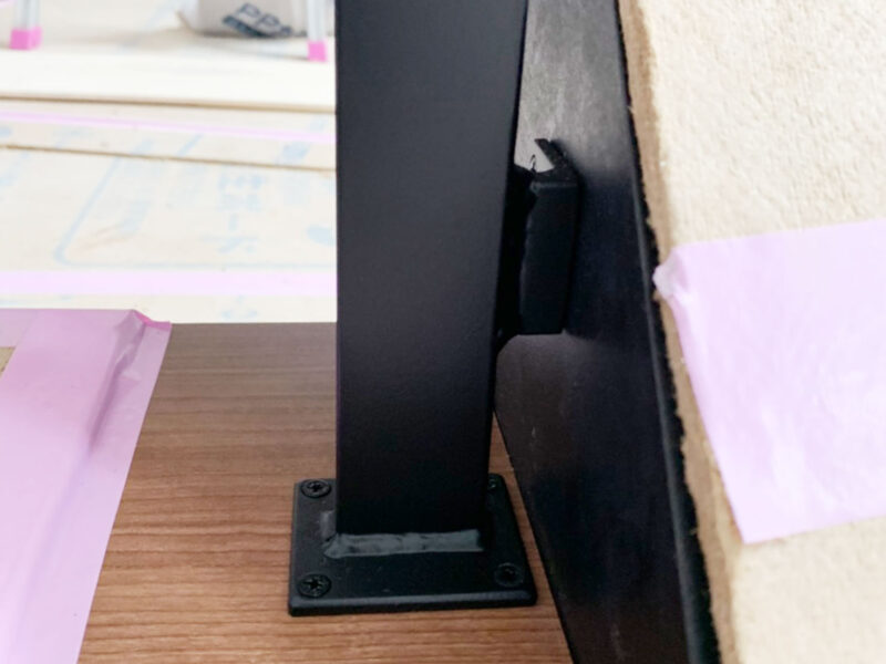 ささらの内側にもう一箇所固定します