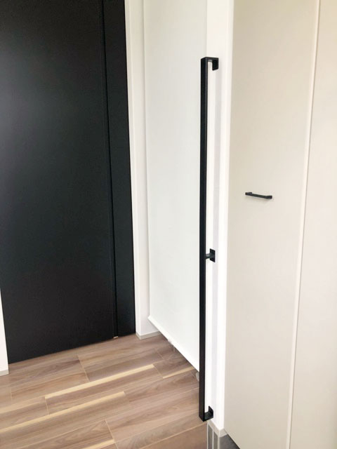 玄関用スチール手摺